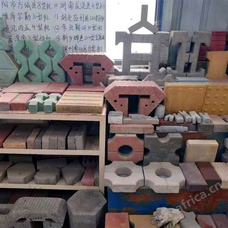 道路砖小型移动式制砖机 水泥空心砖机 双控制免烧砖机