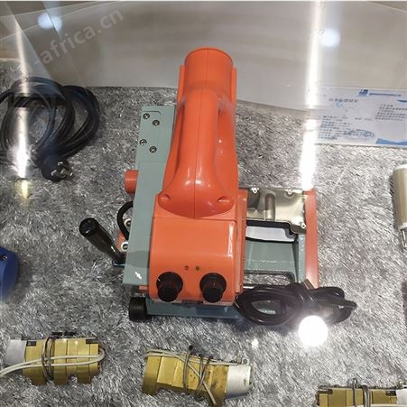 江西焊防水板用爬焊机图片 hdpe土工膜爬焊机