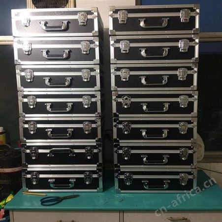 航空箱定做 铝合金航空箱  大型仪器箱