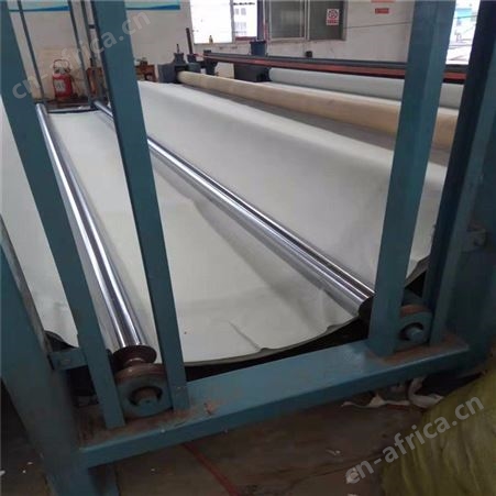 土工膜防渗防水复合土工膜聚乙烯隔离复合土工膜一布一膜水库堤坝