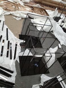 酒庄不锈钢展示架  定制酒窖/酒庄/展厅不锈钢红酒/白酒陈列展示柜