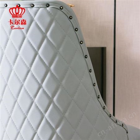 卡尔森苏州家具厂轻奢铁艺餐椅椅子家用简约靠背椅售楼处洽谈处桌椅餐厅家具定制