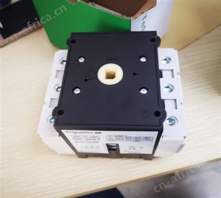 SCHNEIDER  负荷开关套装VCF5C/V5C+KCF3PZC/125A