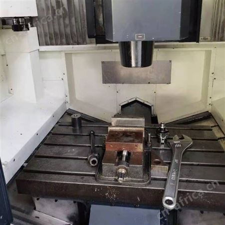出售二手牧野MAKINO E33立式加工中心