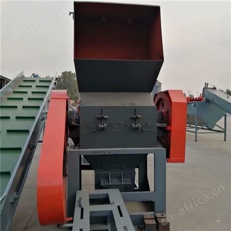 800破碎机,1400型破碎机,烟台铭航