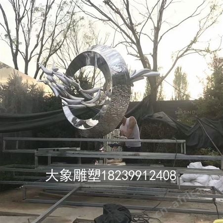 镜面不锈钢雕塑定制 精神堡垒定制 不锈钢鹿定制