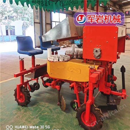 娃娃菜移栽机 韭菜移栽机 莴笋移栽机 番茄移栽机