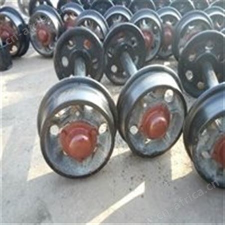 供应汇鑫牌矿车轮 矿用实心载重器 300铸钢车轮