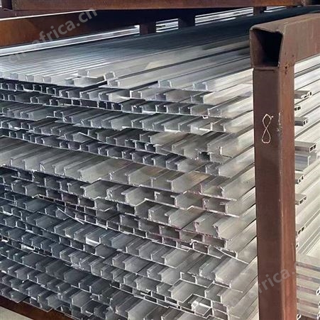 四面隔断吊顶木纹铝方管 工业铝型材开模定制 吉聚