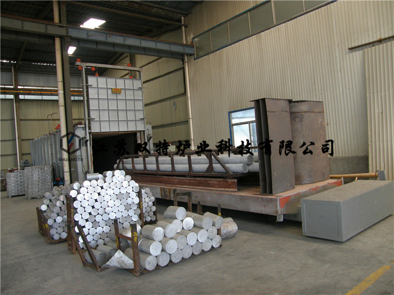 台车式铝棒退火炉